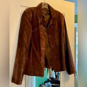 Beautiful chocolate brown suede Brandon Thomas jacket
